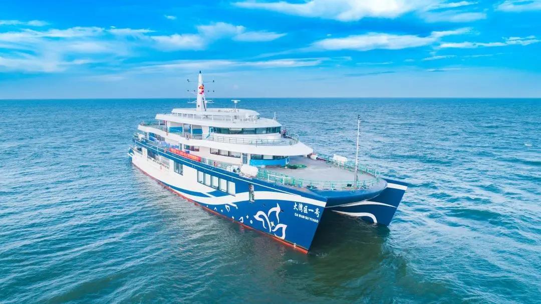 GVS用光打造“海上的移动豪华城堡”, GVS用光打造“海上的移动豪华城堡”,